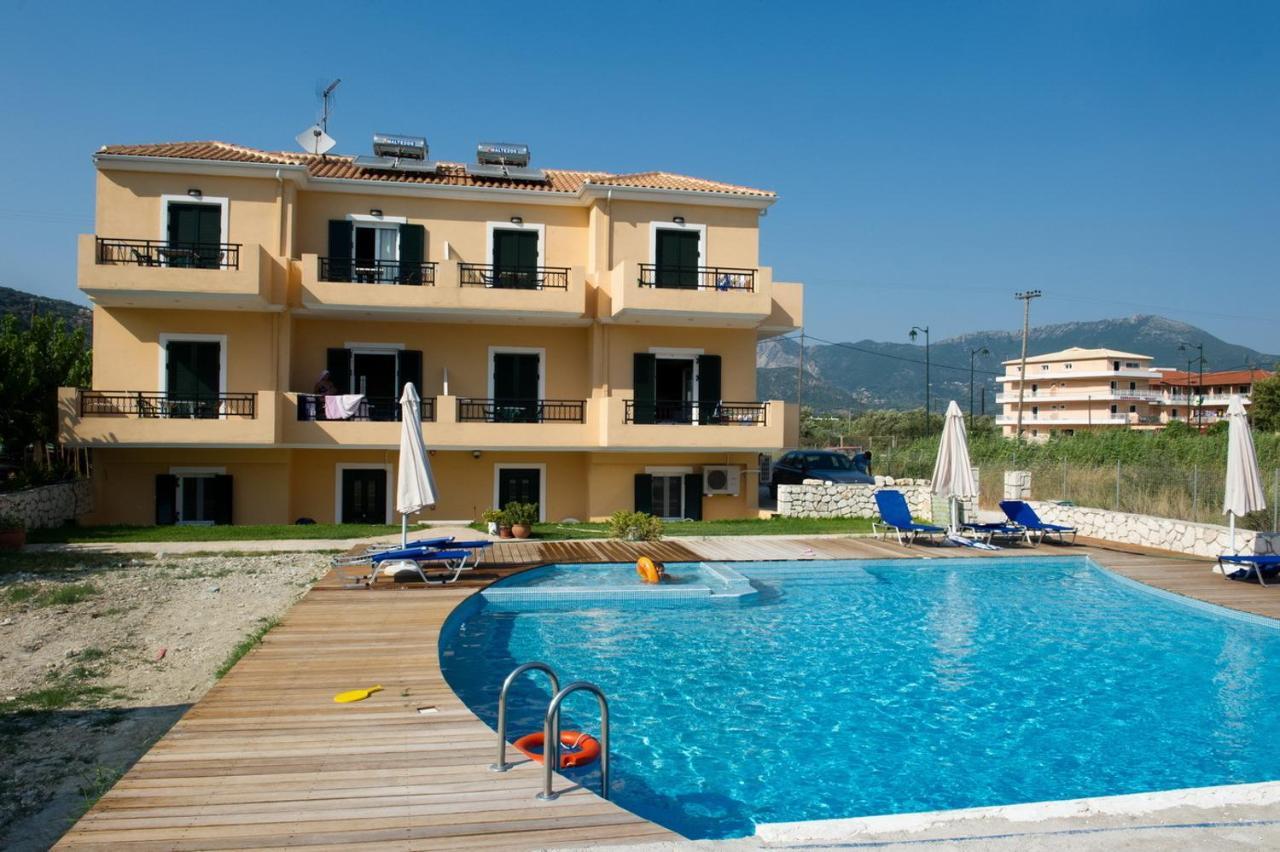 Calypso Luxury Studios Vasiliki  Bagian luar foto