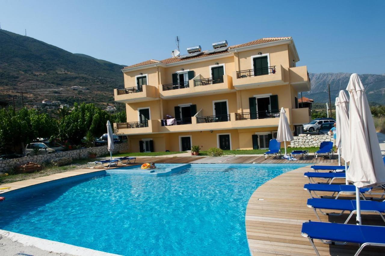 Calypso Luxury Studios Vasiliki  Bagian luar foto