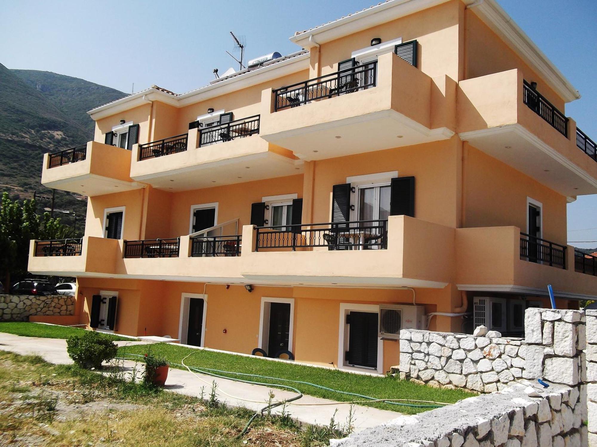 Calypso Luxury Studios Vasiliki  Bagian luar foto